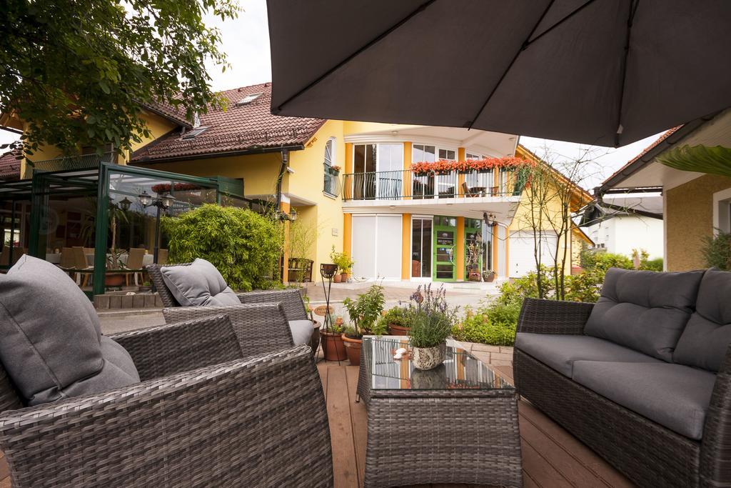Gostilna In Motel Pri Lesniku มาริบอร์ ภายนอก รูปภาพ